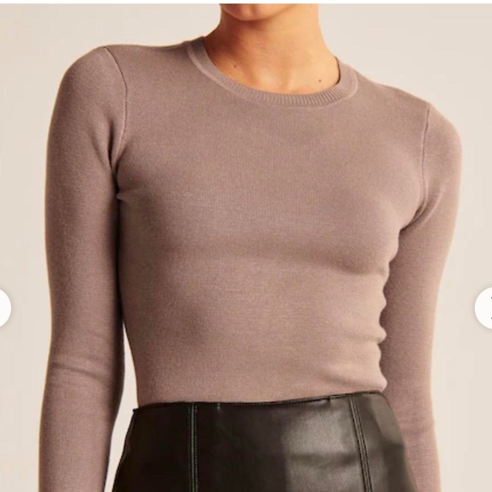 Abercrombie slim crew sweater